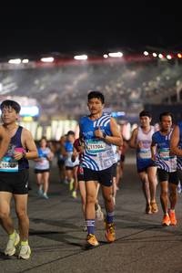 BIB: 10448, 11704, 101
                            <button type="button" onclick="openModal(22922518)" class="btn btn-primary btn-sm float-right btn-popup" data-toggle="modal" data-target=".modal-high-quality">
                        <i class="fas fa-shopping-cart"></i> Add to Cart
                    </button>
                                            <button type="button" onclick="isThisMe(22922518, true)" class="btn btn-success btn-sm float-right btn-popup btn-isme hidden" data-toggle="tooltip" data-placement="bottom" title="นี่คือรูปของคุณใช่ไหม คลิกที่นี่เพื่อเอาเข้าอัลบั้ม">
                        <i class="fas fa-plus"></i> Add to album
                    </button>
                    <button type="button" onclick="isThisMe(22922518, false)" class="btn btn-warning btn-sm float-right btn-popup btn-isnotme hidden">
                        <i class="fas fa-ban"></i> Remove from album
                    </button>